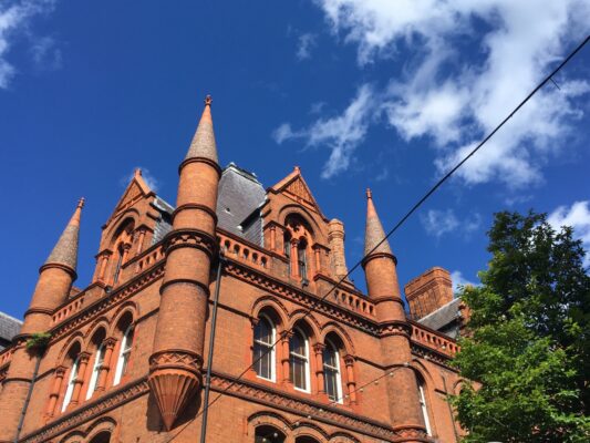 Walking tour with Arran Henderson “Magnates and Merchants”